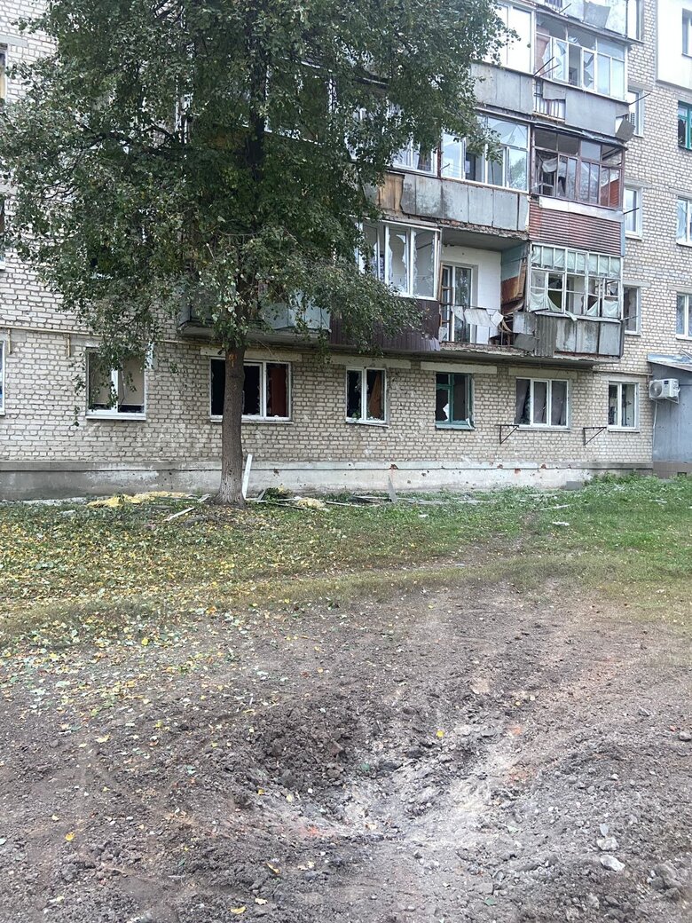 Последствия обстрела войсками РФ Волчанска. Есть погибший и раненый, - Нацполиция 02 Последствия обстрела войсками РФ Волчанска. Есть погибший и раненый, - Нацполиция 02