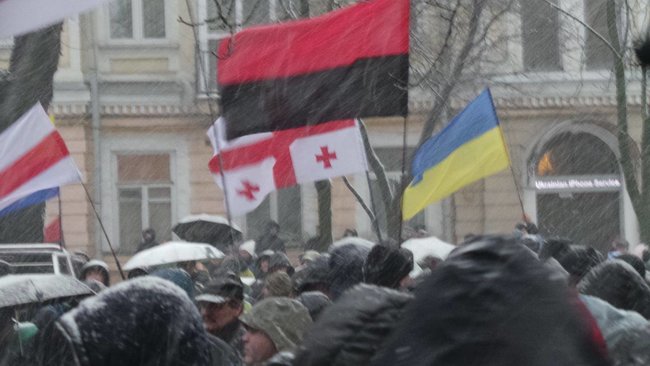 У центрі Києва відбувається марш із вимогою імпічменту 63
