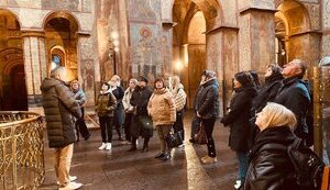У Києві родини полонених захисників Маріуполя відвідали Софію Київську