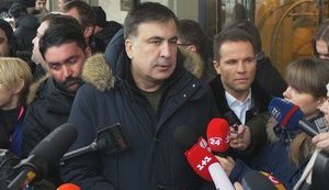 "Это называется похищение", - Саакашвили прокомментировал попытку его задержания в столичном отеле. ФОТОрепортаж