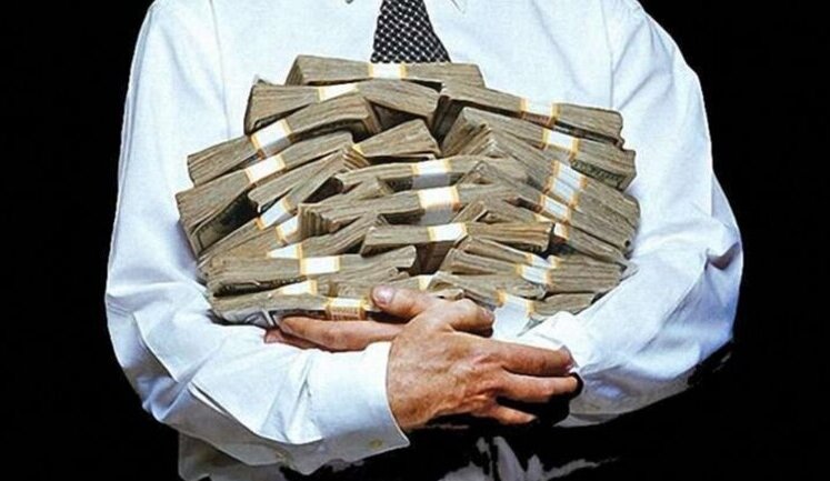 В Україні нарахували 17 тисяч офіційних мільйонерів. Вони задекларували майже 500 мільярдів доходів