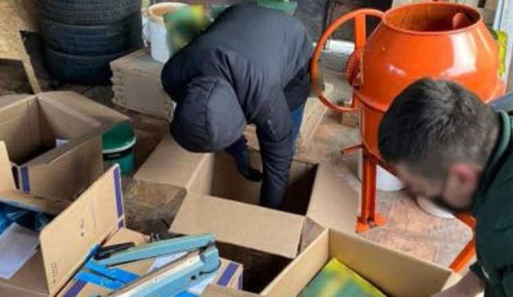 Кіберполіція припинила незаконну діяльність інтернет-магазину з продажу контрафактної кави: вилучено близько тонни сировини. ВIДЕО