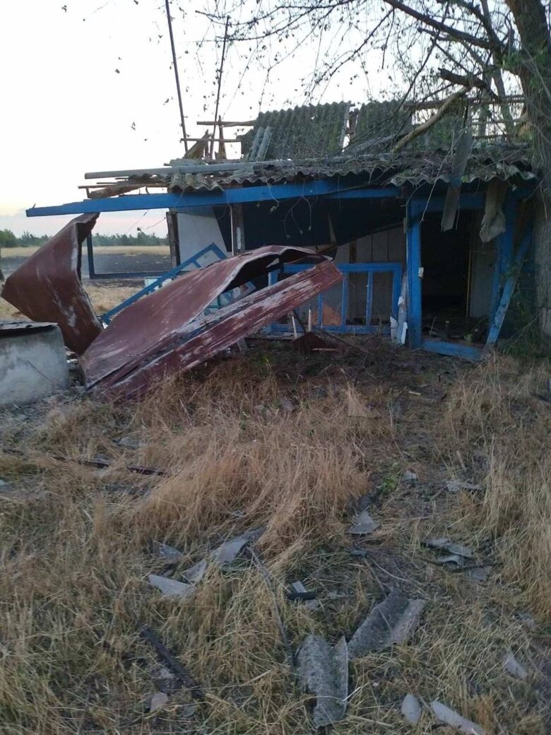 Враг нанес ракетные удары по Одесчине: уничтожены ангары с зерном, поврежден причал на Змеином, - ОК Південь 02