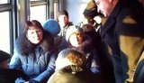 Попов проехал в городской электричке: всю дорогу слушал жалобы киевлян. ФОТОрепортаж