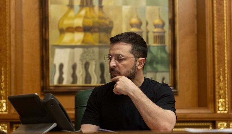 Zelenskyy awards 411 Ukrainian servicemen, 264 posthumously