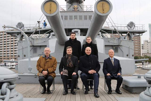 Rada Chair Parubii visits Japan, attends naval base, discusses military cooperation 02