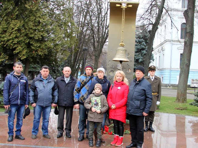 У Залі памяті Міноборони вшанували загиблих цього дня 15 захисників України 12