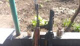 Поліцейські на Луганщині вилучили в місцевого жителя арсенал зброї. ФОТОрепортаж