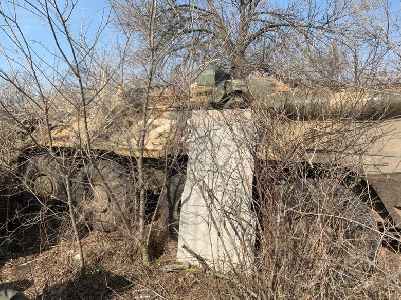 Штурмовики 128-й бригады уничтожили чеченцев из Росгвардии и захватили трофейное оружие и технику оккупантов 02