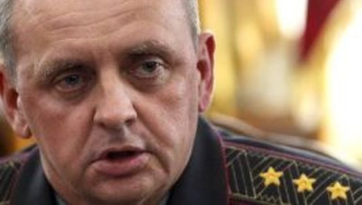 Над складом в Калиновке были замечены космические аппараты, - Муженко
