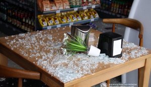 Рашисти вдарили по Дніпру: 5 загиблих, 25 поранених, 10 - "важкі", здійнялася пожежа (оновлено). ФОТОрепортаж