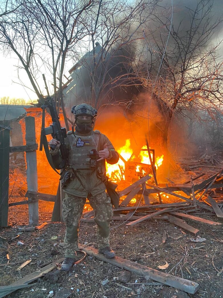 Командир екіпажу БПЛА Кара небесна Андрій Отченаш: У Кліщіївці нам вдалося коптером вивести групу, яка загубилася в повній пітьмі 09