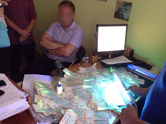 взятка
