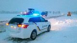 В Донецкой области из-за снегопада ограничили движение транспорта