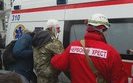 Police officer shot and injured in clash outside Solomianskyi court choosing preventive measure for Trukhanov. PHOTOS+VIDEO
