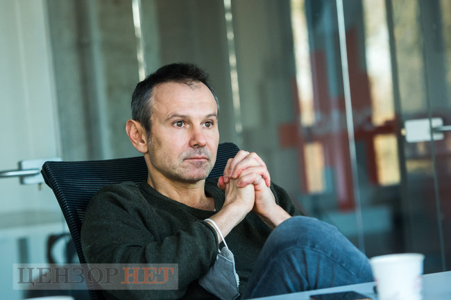Святослав Вакарчук: Я спілкуюсь із президентом. Тема Донбасу і Криму займає 80% наших розмов 08 Святослав Вакарчук: Я спілкуюсь із президентом. Тема Донбасу і Криму займає 80% наших розмов 08