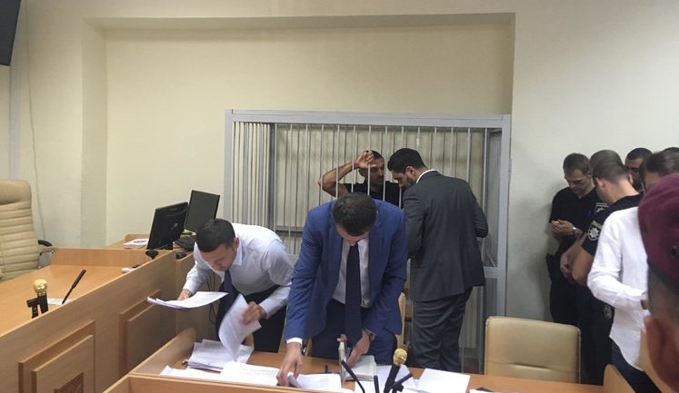 Печерский райсуд Киева рассматривает ходатайство об избрании меры пресечения экс-замглавы правления "Укргаздобычи" Тамразову. ВИДЕО