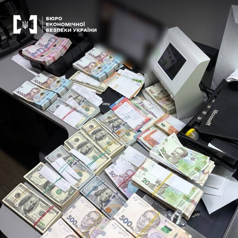 БЕБ викрило мережу нелегальних обмінників у Києві