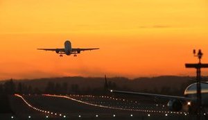 Влада Єгипту дозволила політ українських чартерів, вивозимо 11 тисяч наших туристів удень і вночі, - посол України в Єгипті Євген Микитенко