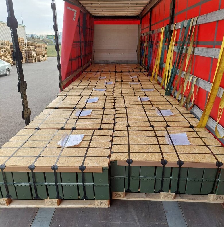 Lithuania provided Ukraine with military aid package: Ammunition, remote detonation systems and winter equipment 01