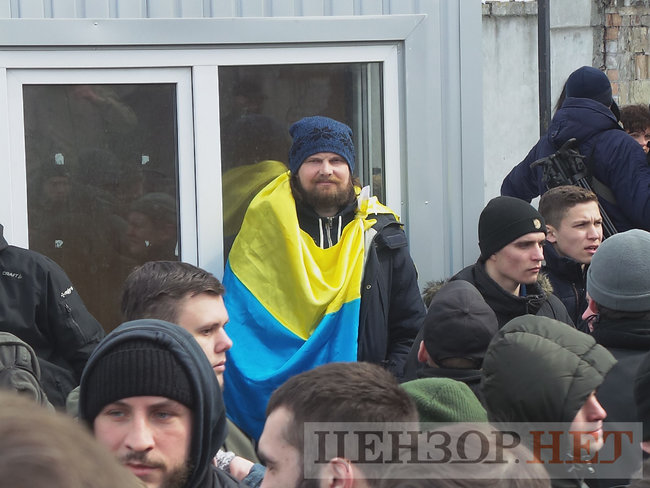 Nationalists block police raiding Kyiv-based ATEK plant 12