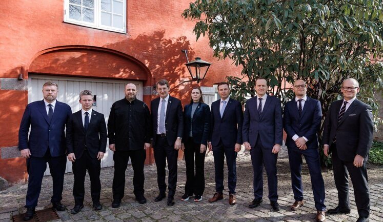Министры обороны Nordic Baltic 8 представили планы поддержки Украины, - Умеров