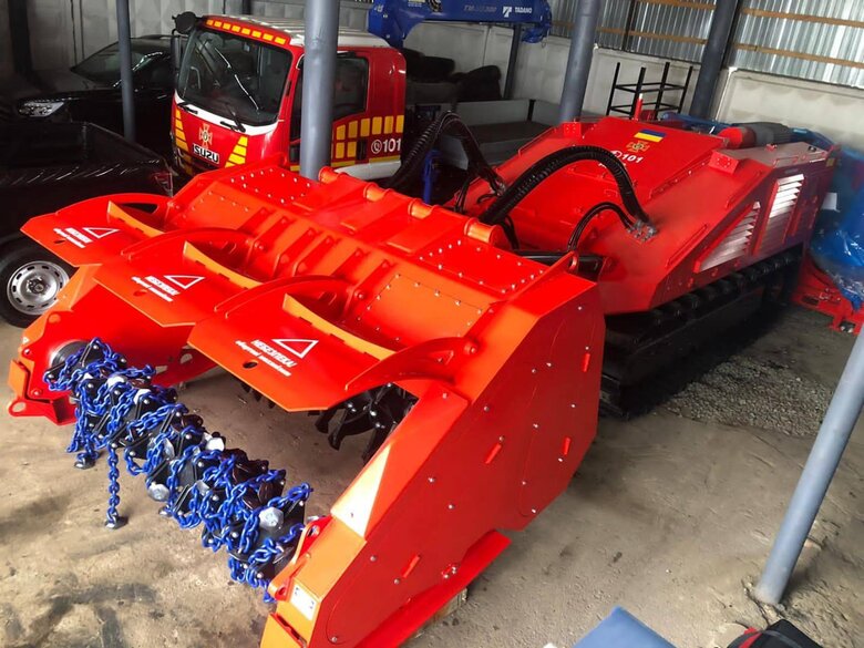 South Korea handed over 10 demining vehicles to SESU (State Emergency Service of Ukraine) 07