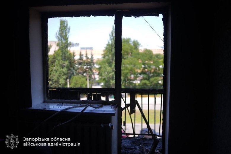 РФ вдарила по багатоповерхівці у Запоріжжі: що відомо?