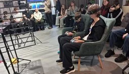"Игры с микродронами" прошли в детской школе Free Sky. ВИДЕО