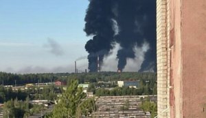 Зеленский назвал результаты ударов по российским НПЗ