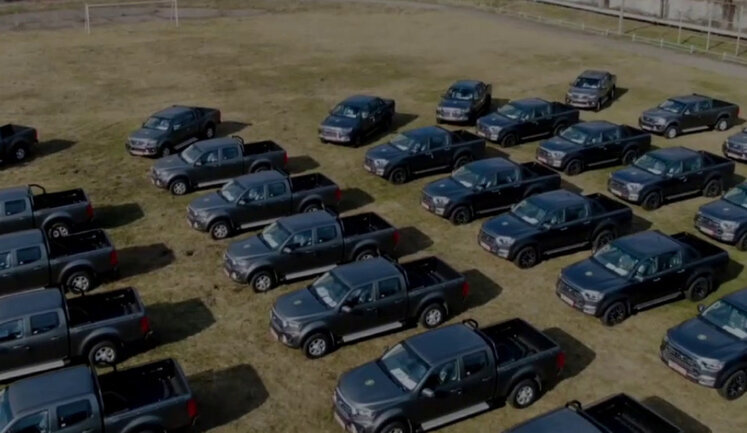 Kryvyi Rih sends 70 new modern pickup trucks to Ukrainian soldiers - Vilkul. VIDEO