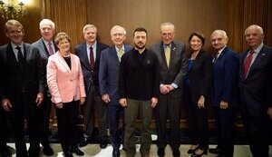 Zelenskyy meets with Republican and Democratic senators to discuss points of Victory Plan. PHOTOS