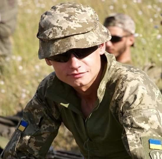 Боєць 503-го ОБМП Василь Кравченко загинув на Донбасі 20 липня 01