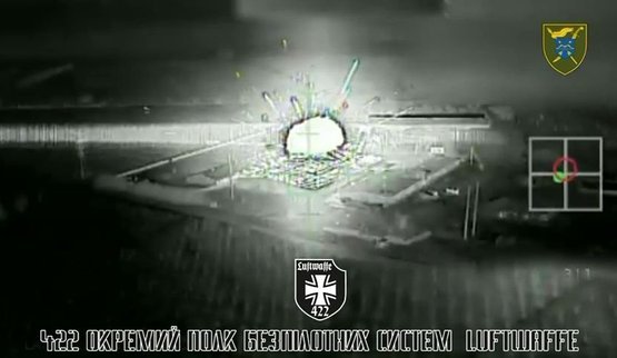 Бійці 422 полку уразили склад з технікою та озброєнням противника