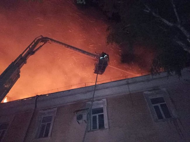 Вночі у військовому госпіталі Луцька сталася пожежа, евакуйовано 91 людину, - ДСНС 01