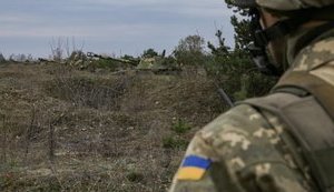 Українського воїна поранено внаслідок обстрілу поблизу Павлополя, - штаб ООС