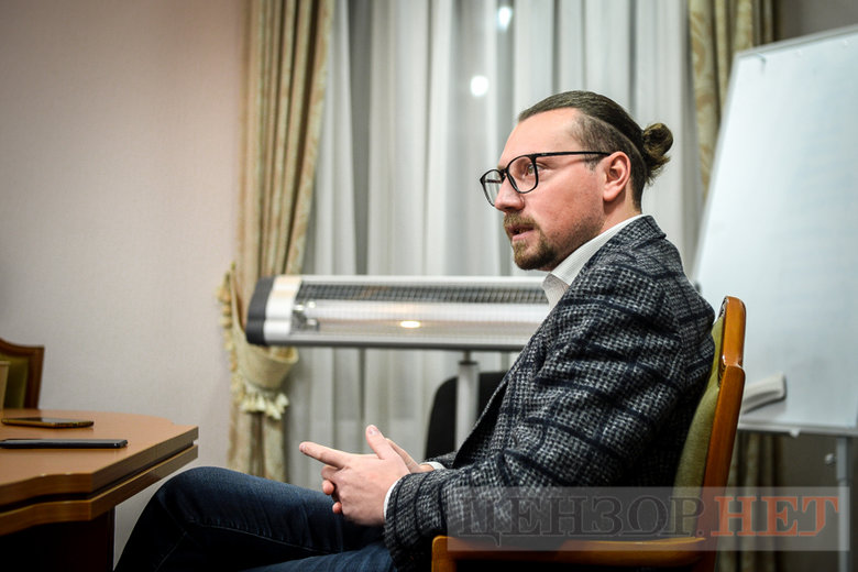 Слуга народу Віталій Безгін: В Україні є традиція, що, давайте, жоден парламент не буде досиджувати до кінця свій строк. Я не думаю, що це той випадок 01