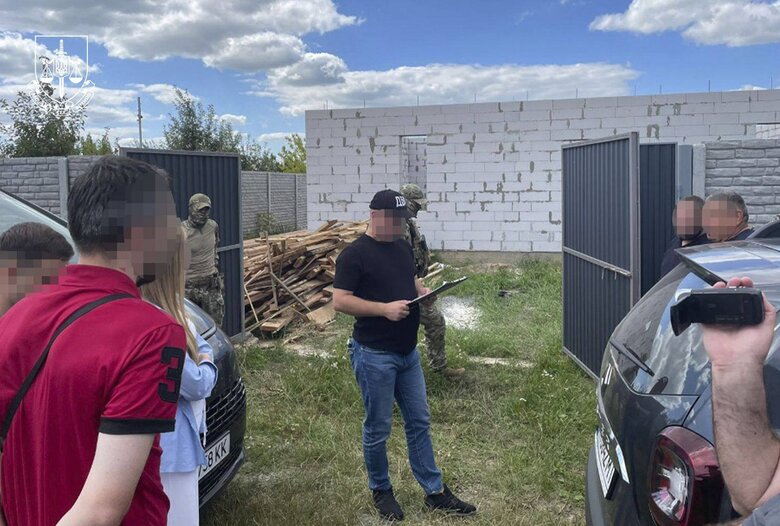 Начальник ДСНС використовував рятувальників на власному будівництві