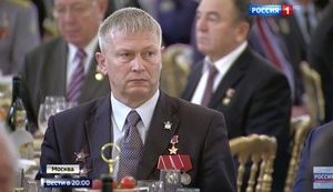 Герой Росії Андрій Трошев, який воював в Україні, отруївся горілкою в Петербурзі, у нього знайшли мільйони і карти Сирії. ФОТО