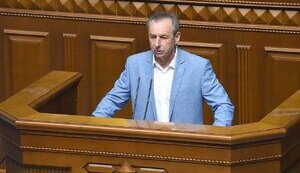 Загороднього виключили з групи Платформа за життя та мир