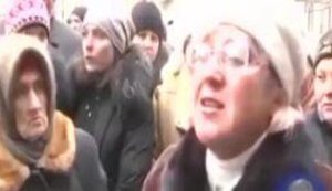 "Назревает холод, голод, безработица. Мы поддержали все, но так тоже нельзя", - очередной бунт против боевиков ЛНР. ВИДЕО