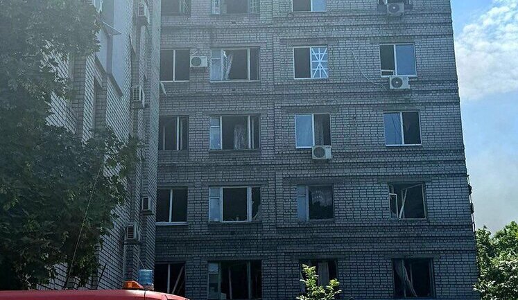 Рашисты ударили по Днепру и Самару: 15 погибших, 174 пострадали, много "тяжелых" (обновлено). ФОТОрепортаж