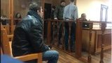 Перший судовий прецедент: "ватник" із Кривого Рогу Колесников, який скоїв наругу над прапором України, сяде на три роки. ФОТО