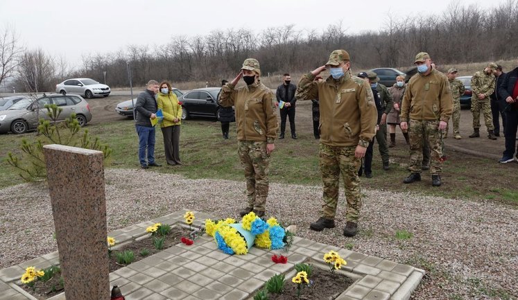 Під Слов'янськом вшанували пам'ять загиблого під час першого бою в російсько-українській війні Геннадія Біліченка. ФОТОрепортаж