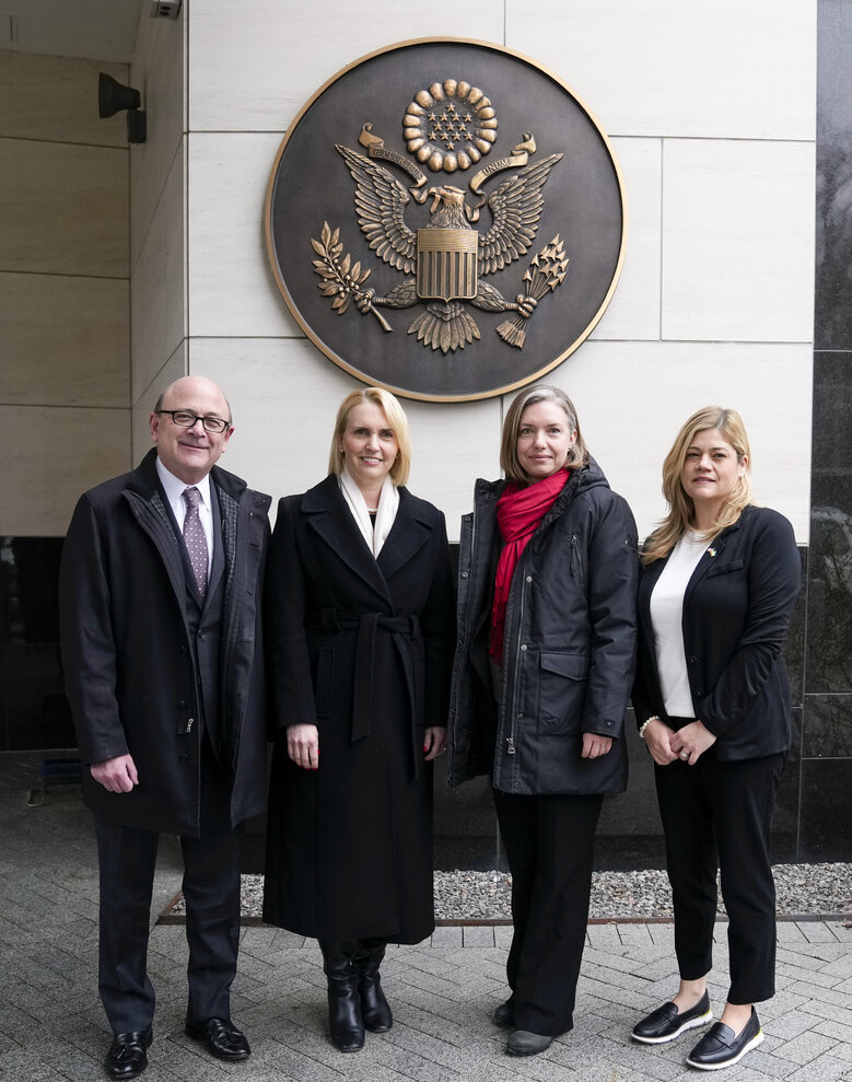 Inspectors to oversee aid provided by US have arrived in Ukraine, - Ambassador Brink 01