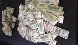 Ukrainians are Buying up Dollars While National Bank is Getting Rid of Euro