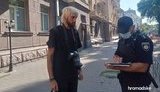 Нападники вибачилися перед журналістом Кужельним, якого побили біля Офісу Президента, - Нацкорпус. ВIДЕО