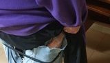 Прикордонники впіймали українку, яка намагалася під спідницею пронести через кордон півсотні смартфонів iPhone, - Держприкордонслужба. ФОТО