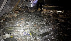 Росіяни атакували дроном прикордоння Чернігівщини: знищено будівлю Новгород-Сіверської РДА. ФОТО