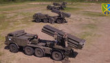 Ukrainian military hold exercises near Crimea. VIDEO